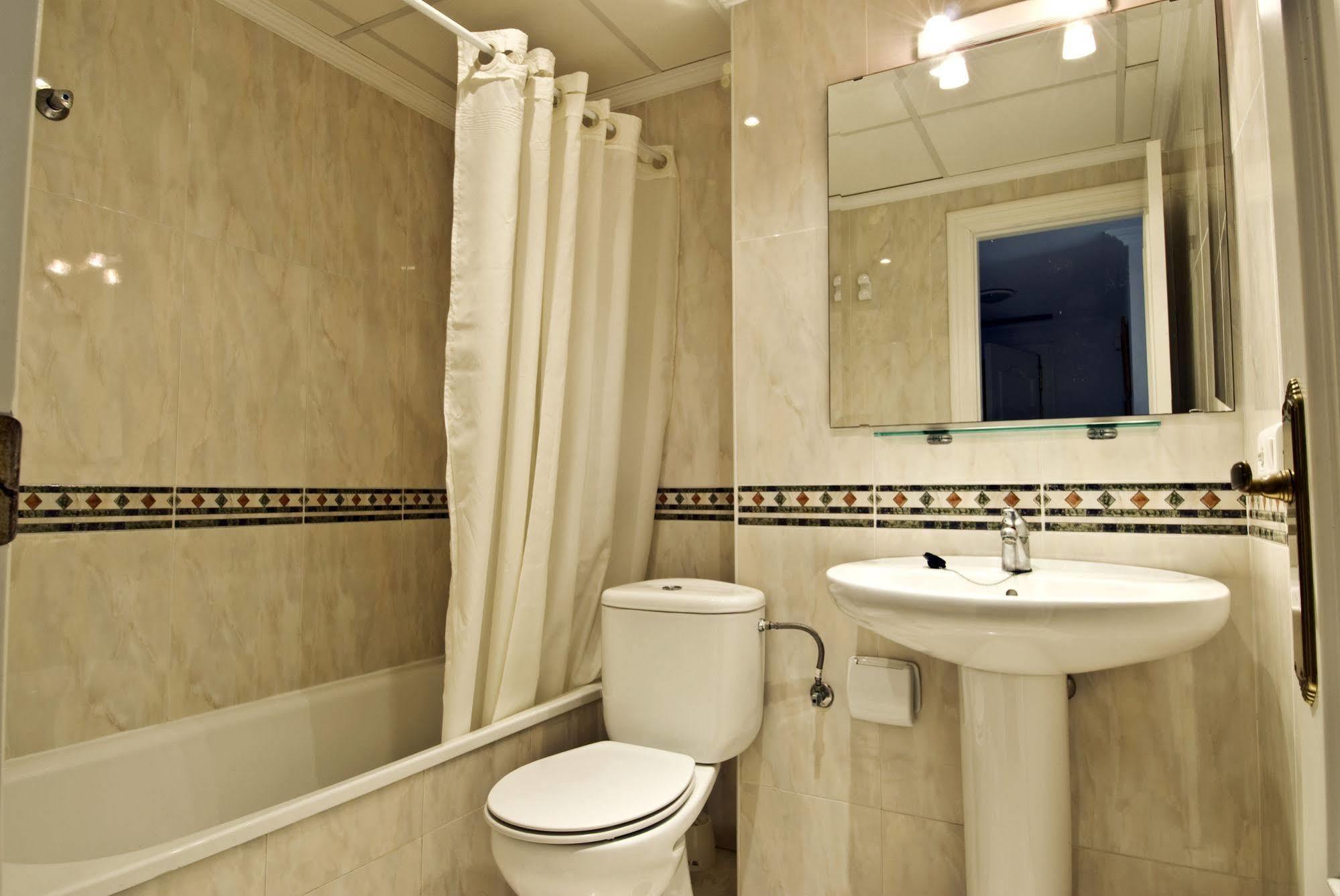 Apartamentos Hc Burriana Playa Нерха Экстерьер фото