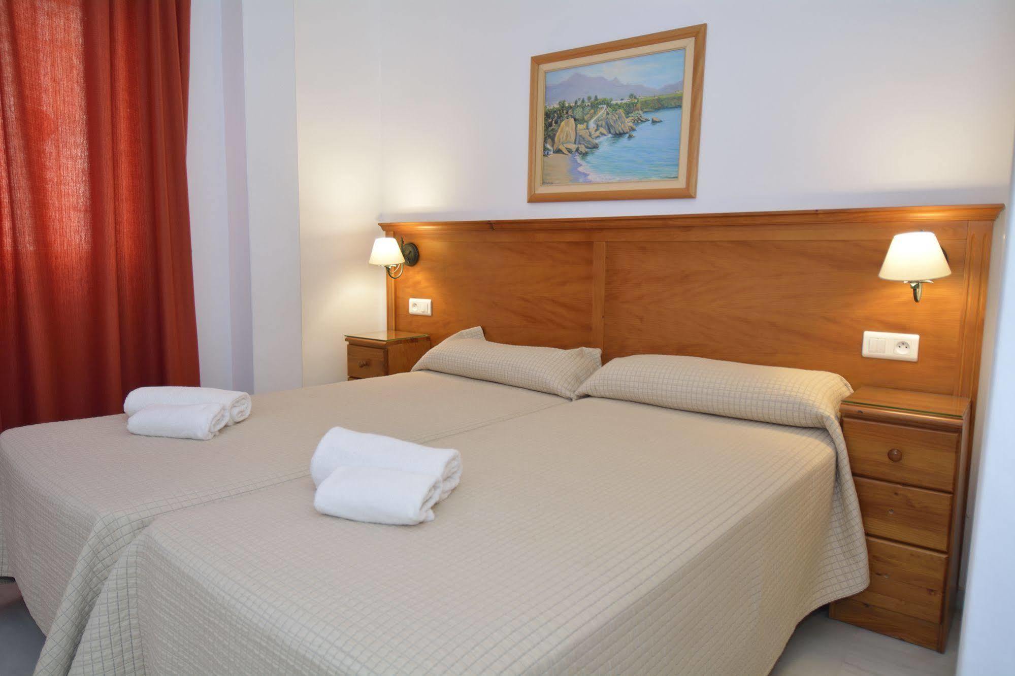 Apartamentos Hc Burriana Playa Нерха Экстерьер фото