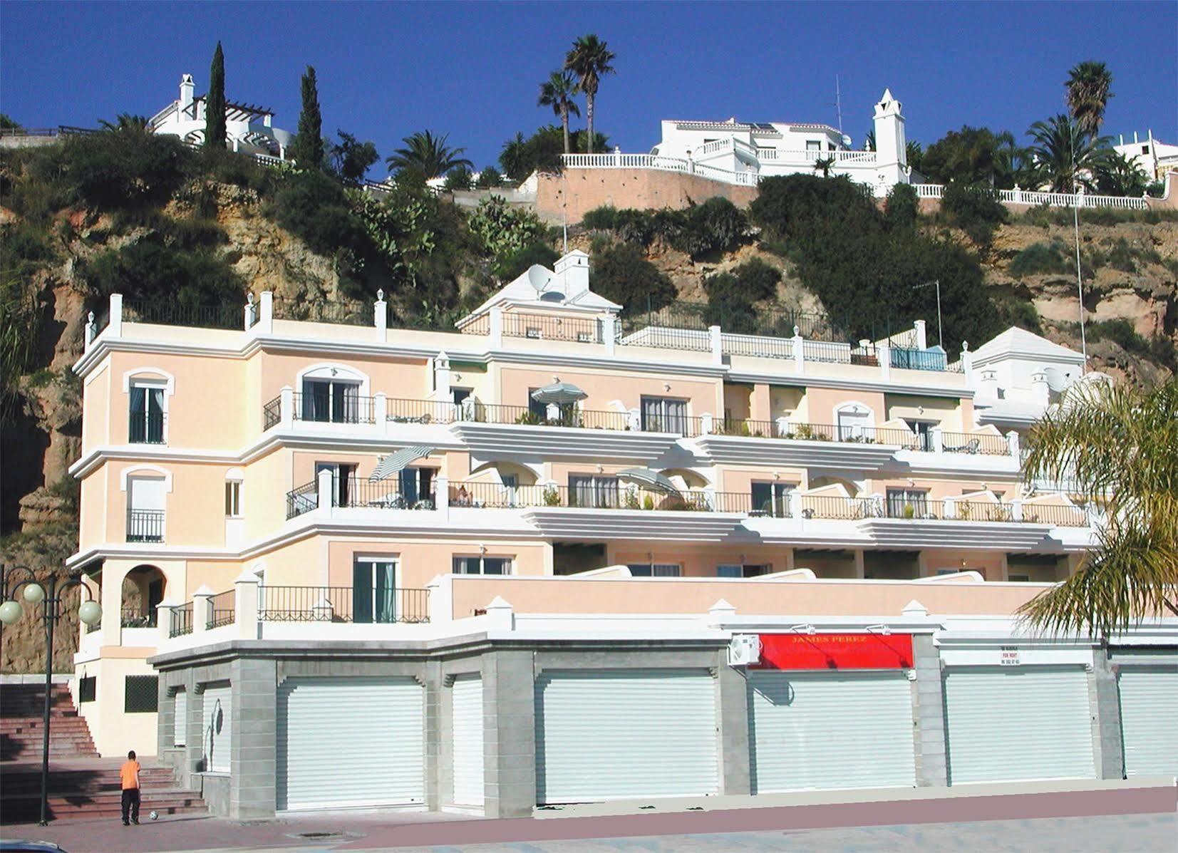 Apartamentos Hc Burriana Playa Нерха Экстерьер фото